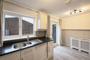 Photo 22- click for photo gallery